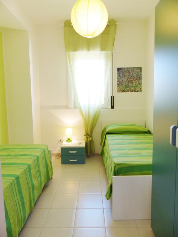 Siciliacasevacanze - Villa Venere مارينا دي راغوزا الغرفة الصورة